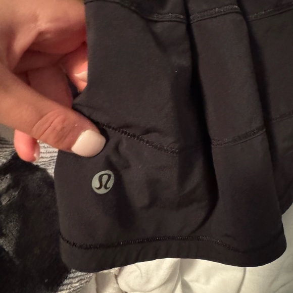 Lululemon run pace rival skirt - Picture 2 of 3